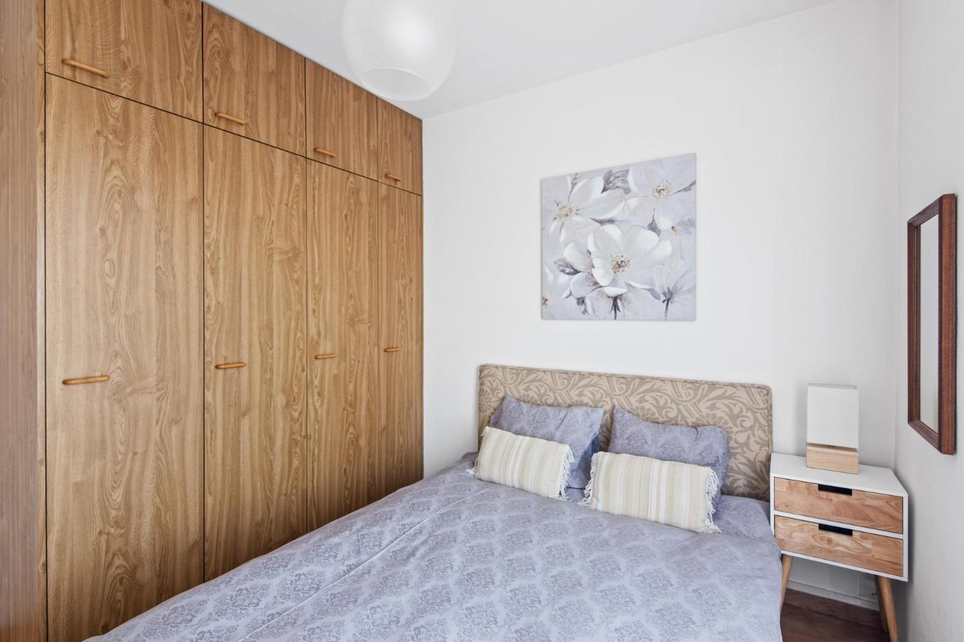 Mole 32 - Self Check In By Homenhancement *